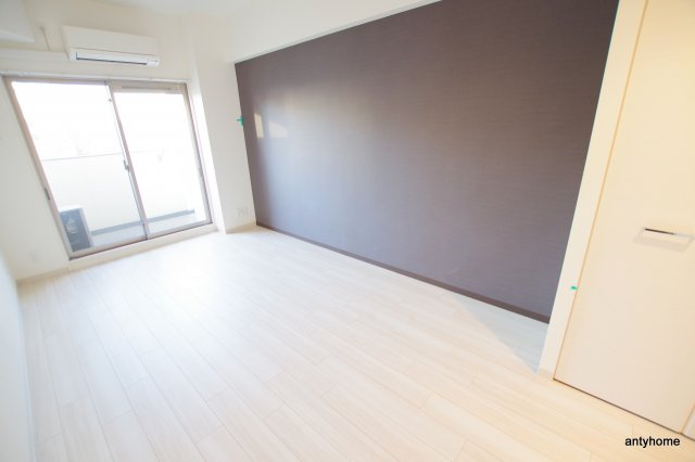 クリスタルグランツ梅田2　仲介手数料無料の寝室
