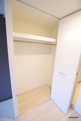 クリスタルグランツ梅田2　仲介手数料無料の収納