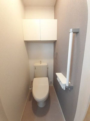 【トイレ】 | アヴェニールＮＩＳＨＩＫＩ　Ⅱ | シンプルで使いやすいトイレです