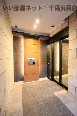Grand Vertのロビー|宅配ボックスがあると、自分の時間を有効活用できますね！