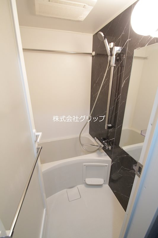Le'aMARKS東白楽の浴室