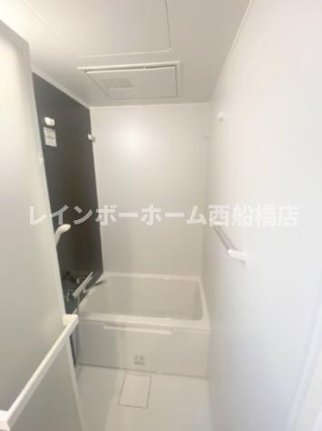 リベルテ村上の浴室