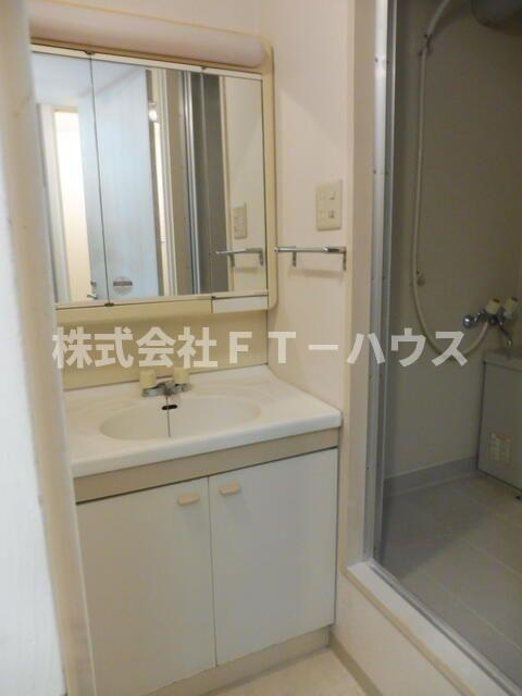 ステラコート行徳の洗面所