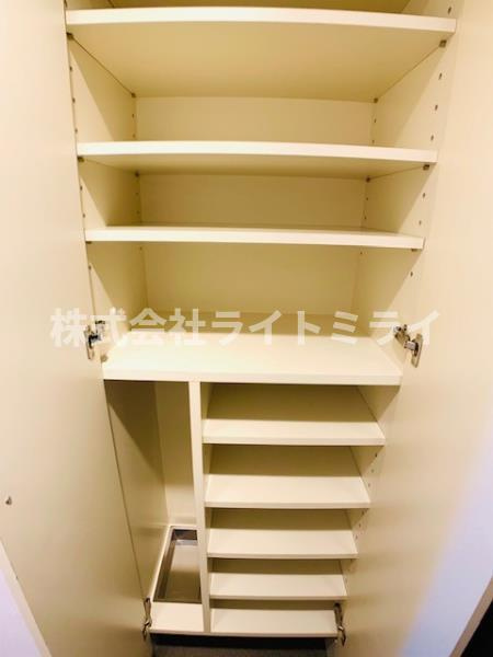 グリーンヒルズ目白の収納