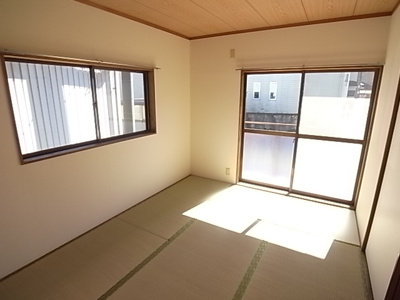  | クローバーハウス