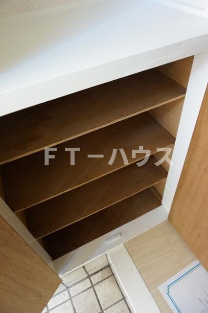 ローズアパート（Ｑ－０４４）の収納