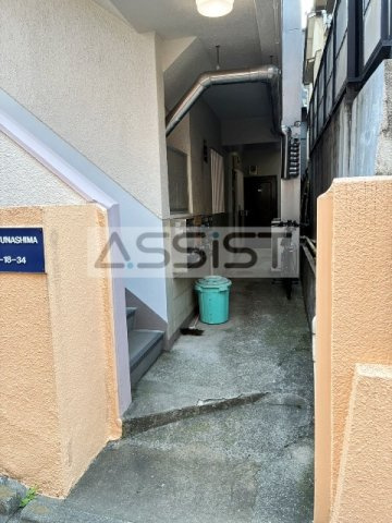コーポ綱島のエントランス