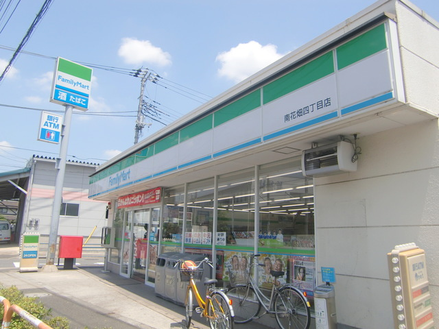 Ｂｏｎｈｅｕｒ　１のその他|ファミリーマート六町駅前店