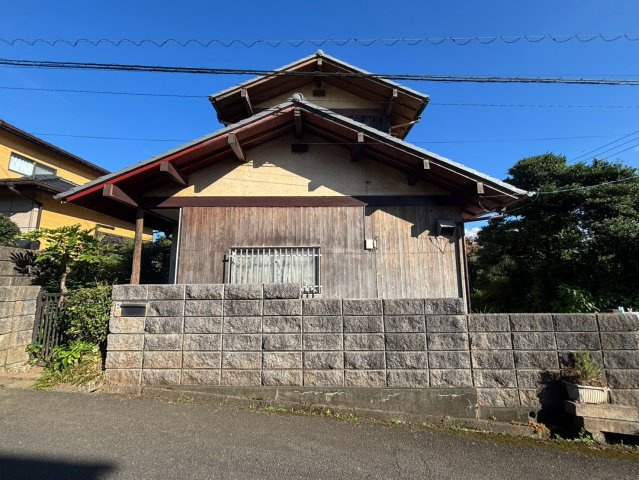 八街市八街ほ　車庫付き中古戸建の外観