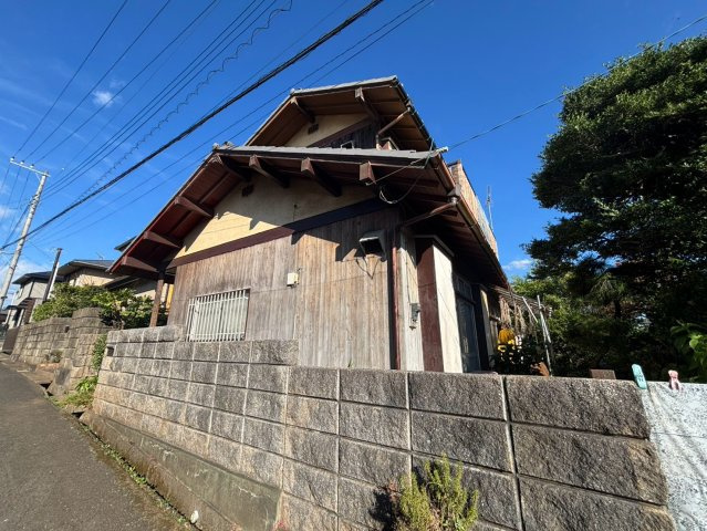 八街市八街ほ　車庫付き中古戸建の外観