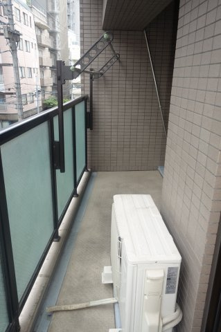 シャリエ日暮里のバルコニー
