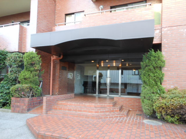 田園調布フォレストヒルズのエントランス