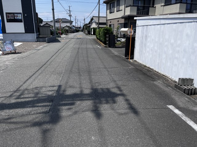 売新築戸建　焼津市飯淵の前面道路含む現地写真