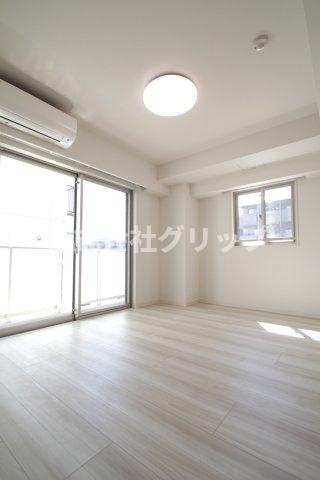 マークス横濱浅間町の洋室
