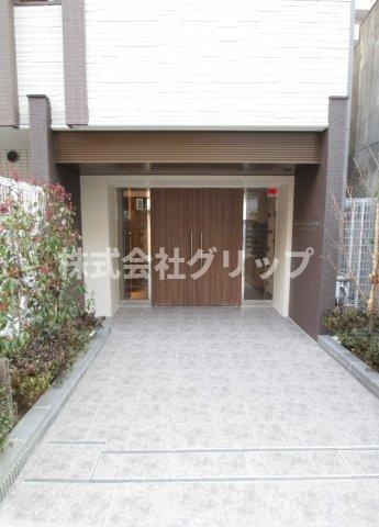 マークス横濱浅間町のエントランス