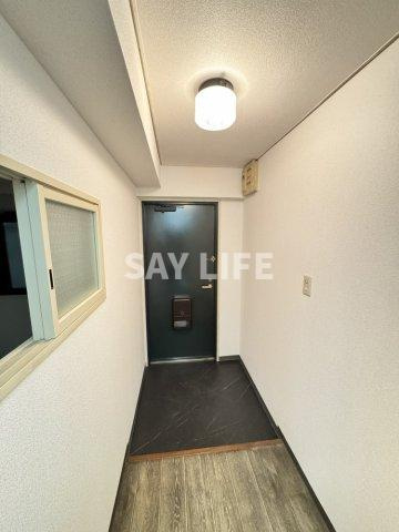 アンリハイツの玄関