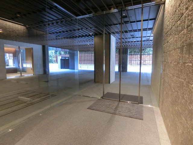 パークコート一番町のロビー