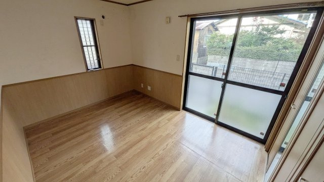 ミザール田中の居間・リビング