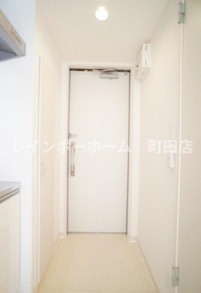リブリ・暁※初期費用分割あと払いサービス利用可能物件の玄関