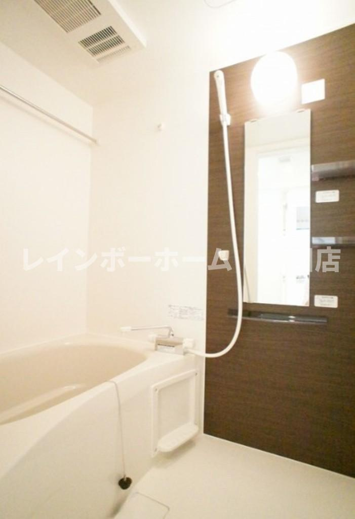 リブリ・暁※初期費用分割あと払いサービス利用可能物件の浴室