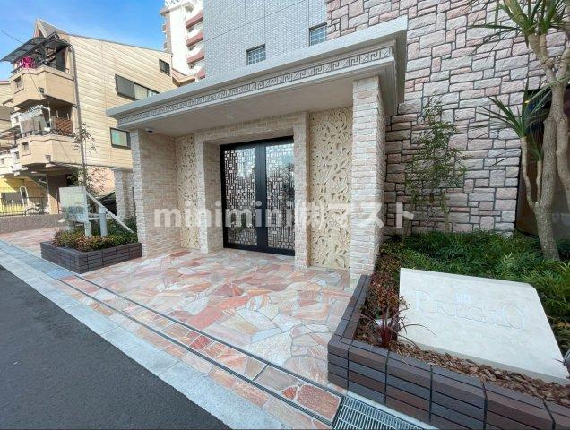 大阪市北区本庄東３丁目の賃貸マンションのエントランス
