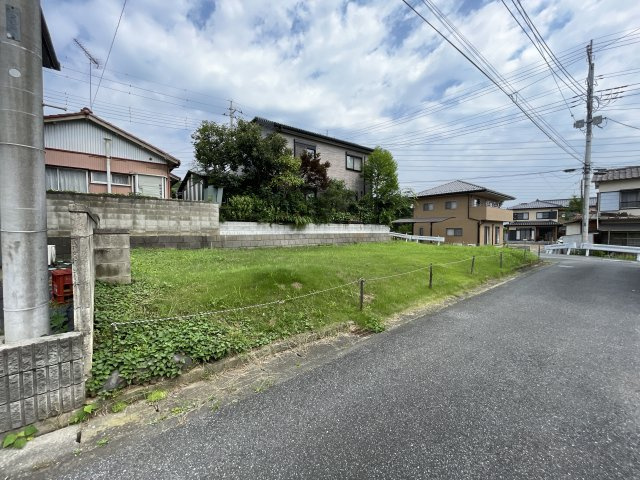 売地・住宅用地　太田市東今泉町　毛里田小学校・毛里田中学校の外観