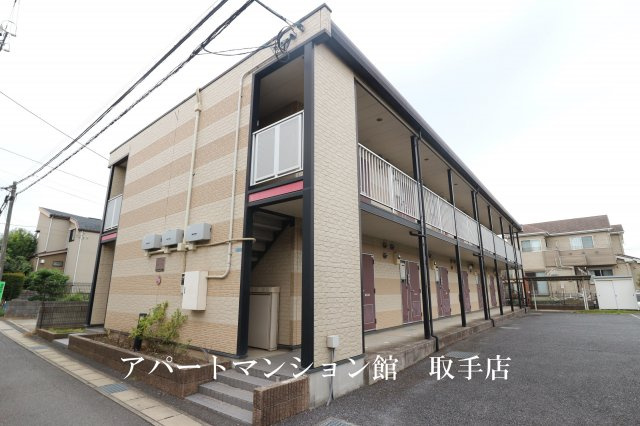 レオパレスグリーン文桜の外観|画像1