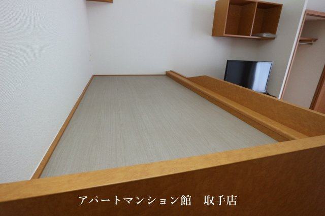 レオパレスムカイハラの寝室