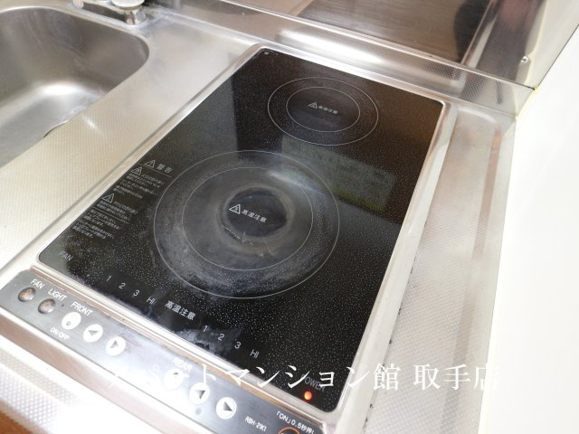 レオパレスラーク取手のキッチン