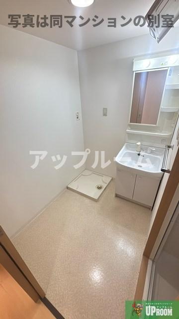 岩倉市栄町１丁目の賃貸マンションの洗面所