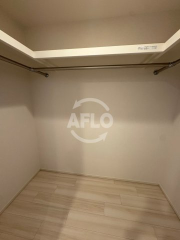 プレジオ北浜　中大江小学校区の収納|プレジオ北浜　ウォークインクローゼット