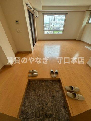 【玄関】 | アイアイ守口ビル
