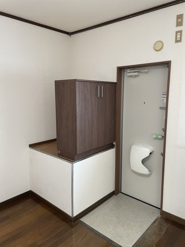 コーポM＆Tの玄関
