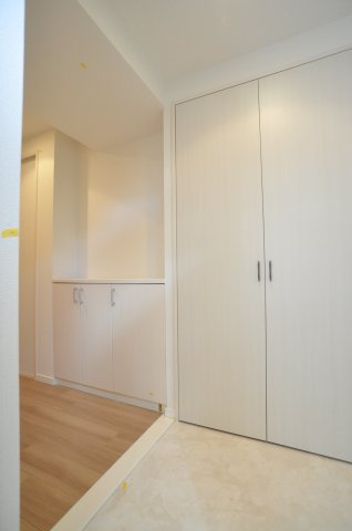 【玄関】 | レオンコンフォート難波南