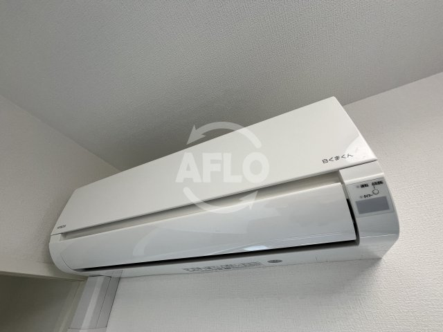 プレサンス江坂ベルフィーヌの設備|プレサンス江坂ベルフィーヌ　エアコン