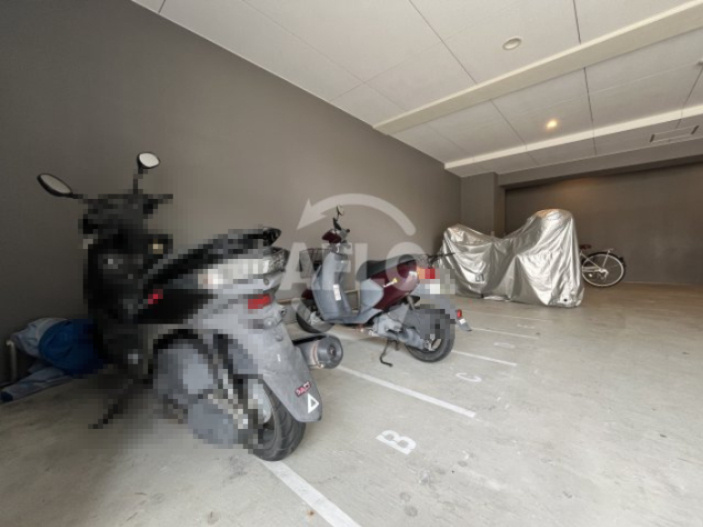 プレサンス江坂ベルフィーヌのその他|プレサンス江坂ベルフィーヌ　バイク置き場