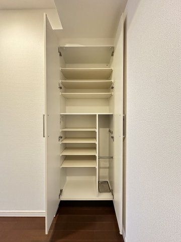 【収納】ＳＤグランツ新神戸