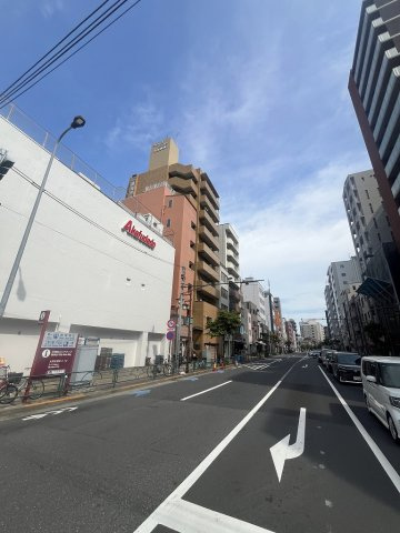ライオンズマンション文京根津のその他|前面道路