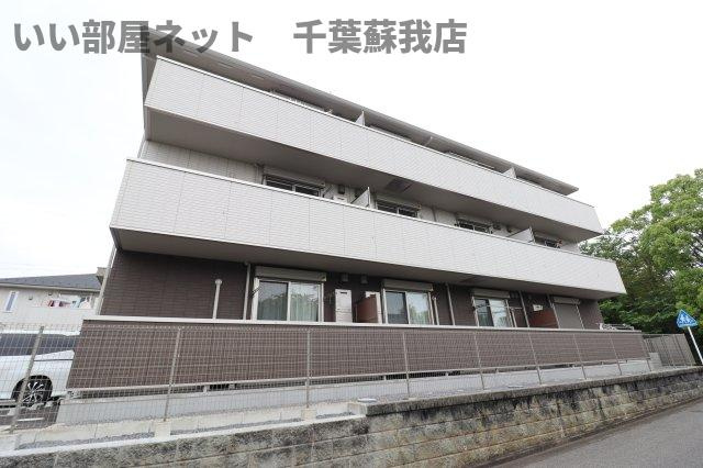 メゾンベース　Aの外観|外観もきれいです