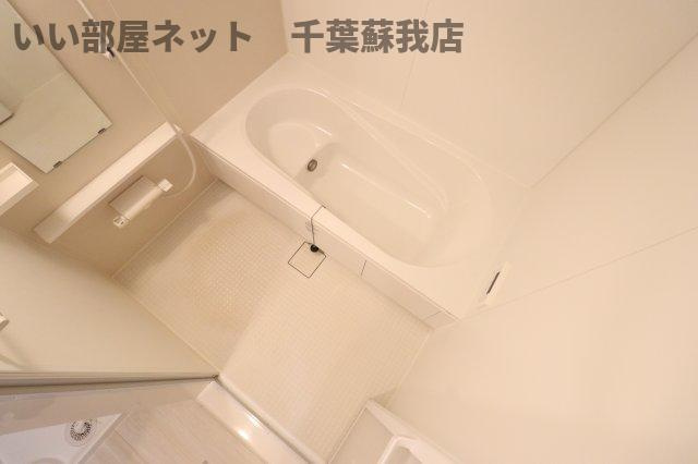 メゾンベース　Aの浴室|落ち着いた空間のお風呂です