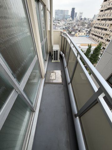 ハイマンションウエスト高円寺のバルコニー