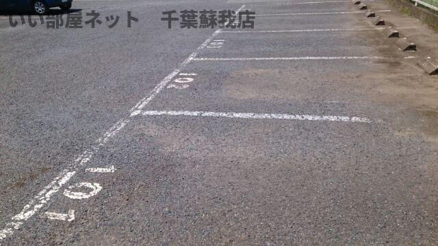 ハイツムラタの駐車場|駐車場があります