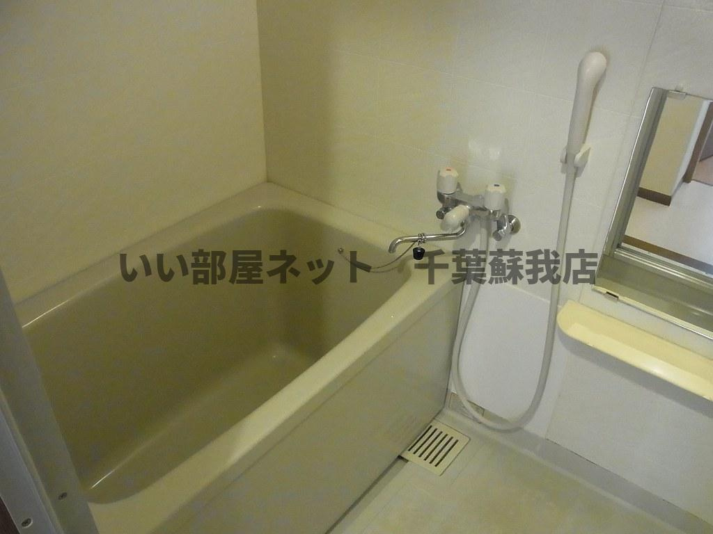 ハイツムラタの浴室|日々の疲れを癒すお風呂付です