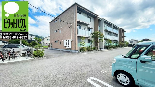 ＢＥＲＥＯ蔵本元町【ＢＥＬＳ認証】の外観