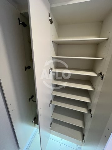 クラウンハイム上町台セントラルラ・カーサの収納|クラウンハイム上町台セントラルラ・カーサ　シューズボックス