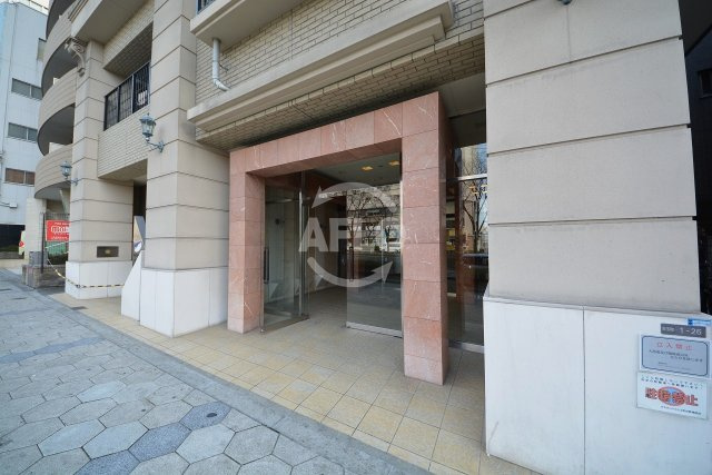 クラウンハイム上町台セントラルラ・カーサのエントランス|クラウンハイム上町台セントラルラ・カーサ　エントランス