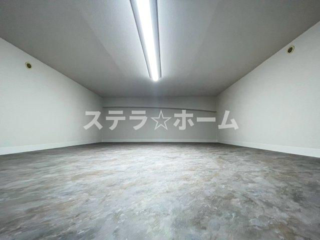 ラウンドスクエア吹田青葉丘の収納|ちょっとした収納スペースも充実しています