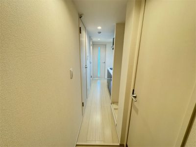 【玄関】 | ヴィラ原木中山 | 参考写真（同物件別部屋）