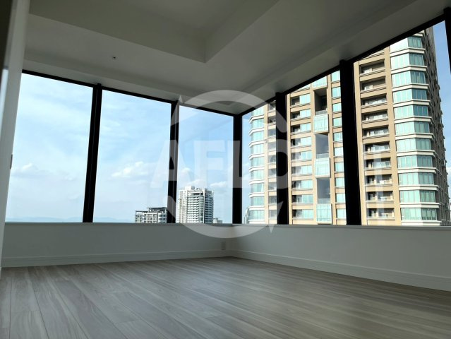 グラングリーン大阪THE NORTH RESIDENCE　扇町小学校の洋室