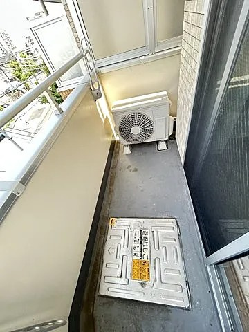ミヤケンパレスⅡのバルコニー